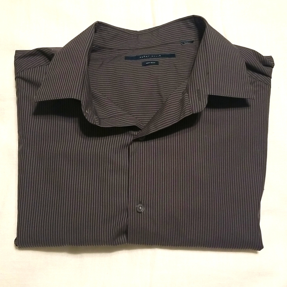 Perry Ellis Men's Long Sleeve Button Down Dress Shirt